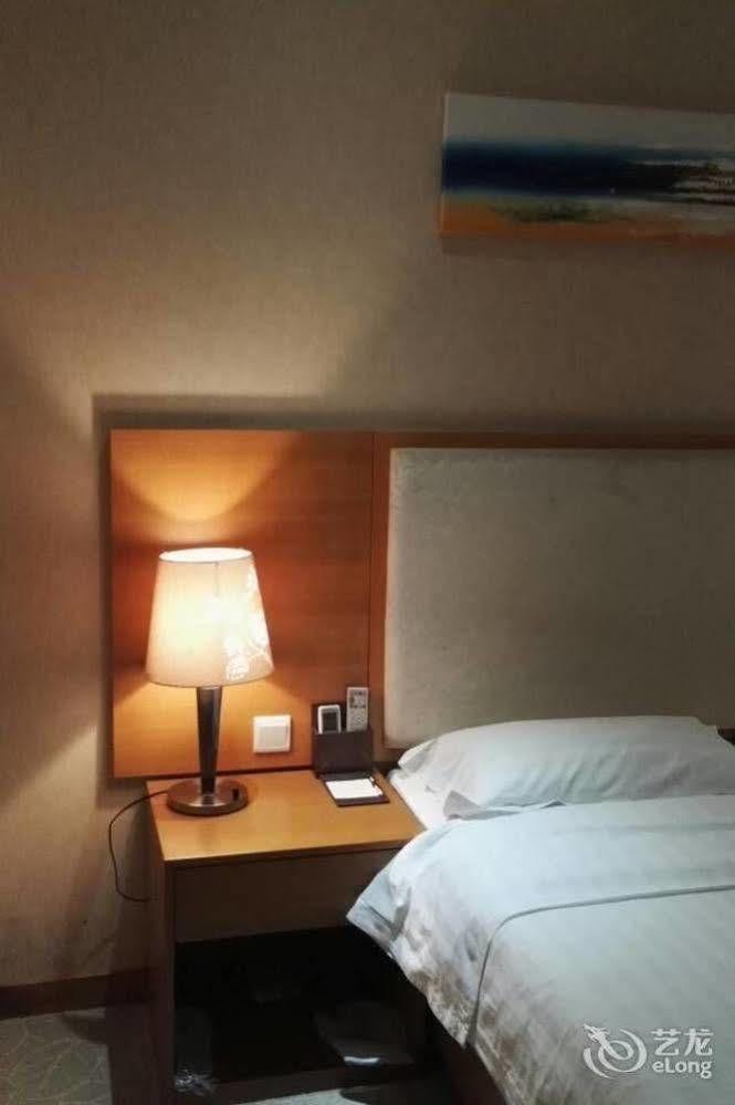 Shenzhen Huamao Aviatic Hotel المظهر الخارجي الصورة