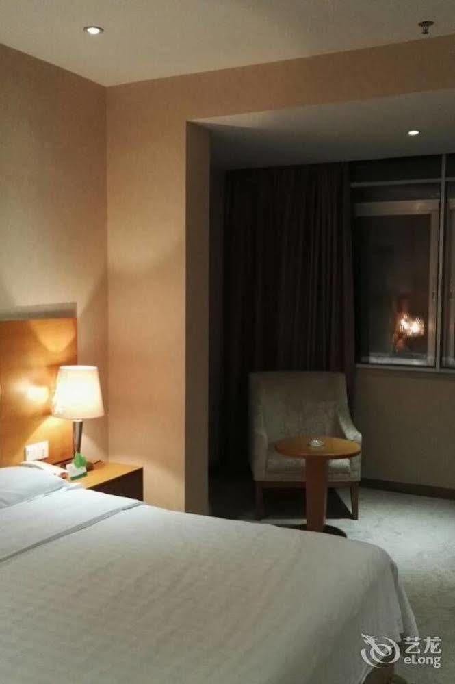 Shenzhen Huamao Aviatic Hotel المظهر الخارجي الصورة